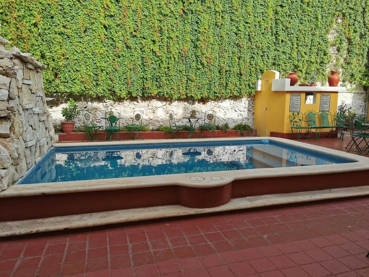 Hotel Mucuy メリダ