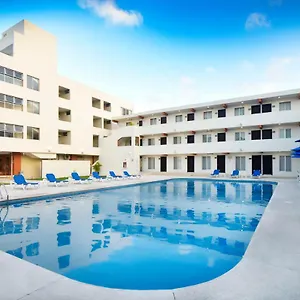 Bonampak Hotel Cancun