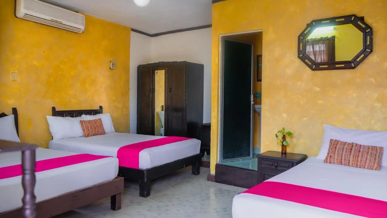 ***  Hotel Mucuy Mérida México